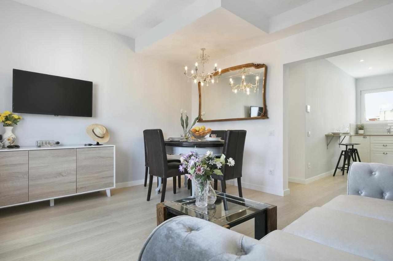 Apartment Leonor バルセロナ エクステリア 写真